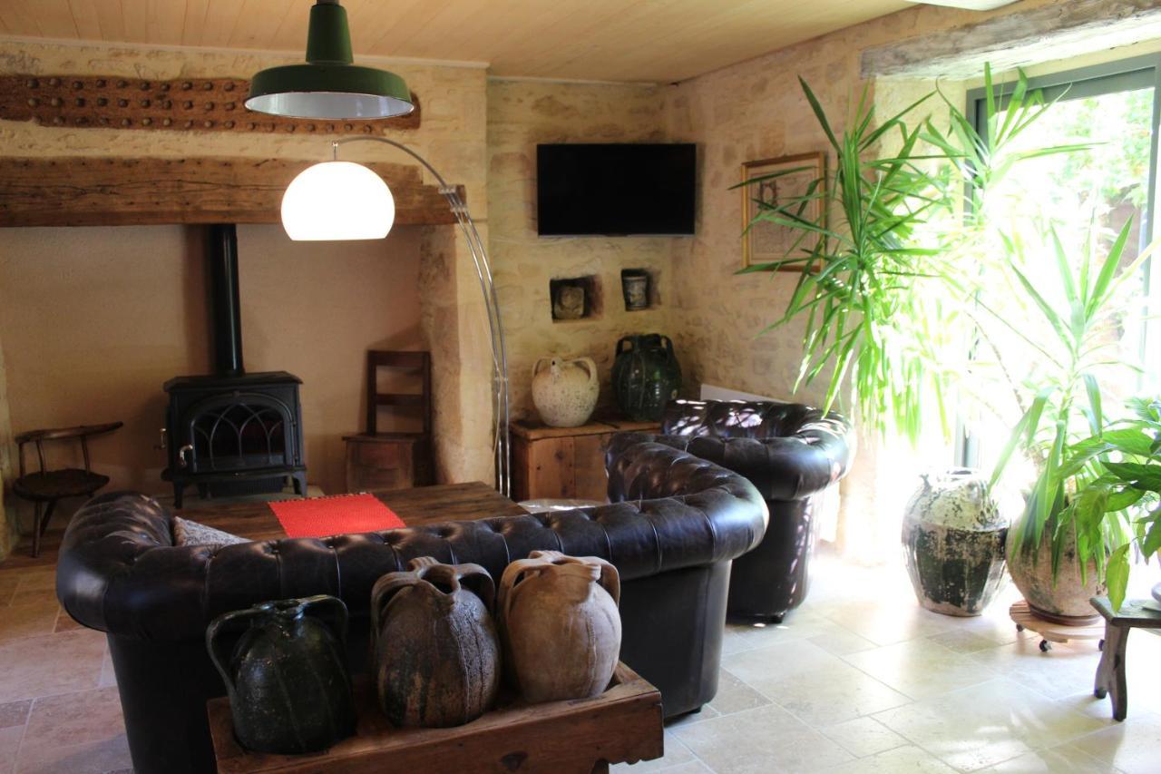 Le Clos Des Songes Saint Leon sur Vezere Bagian luar foto