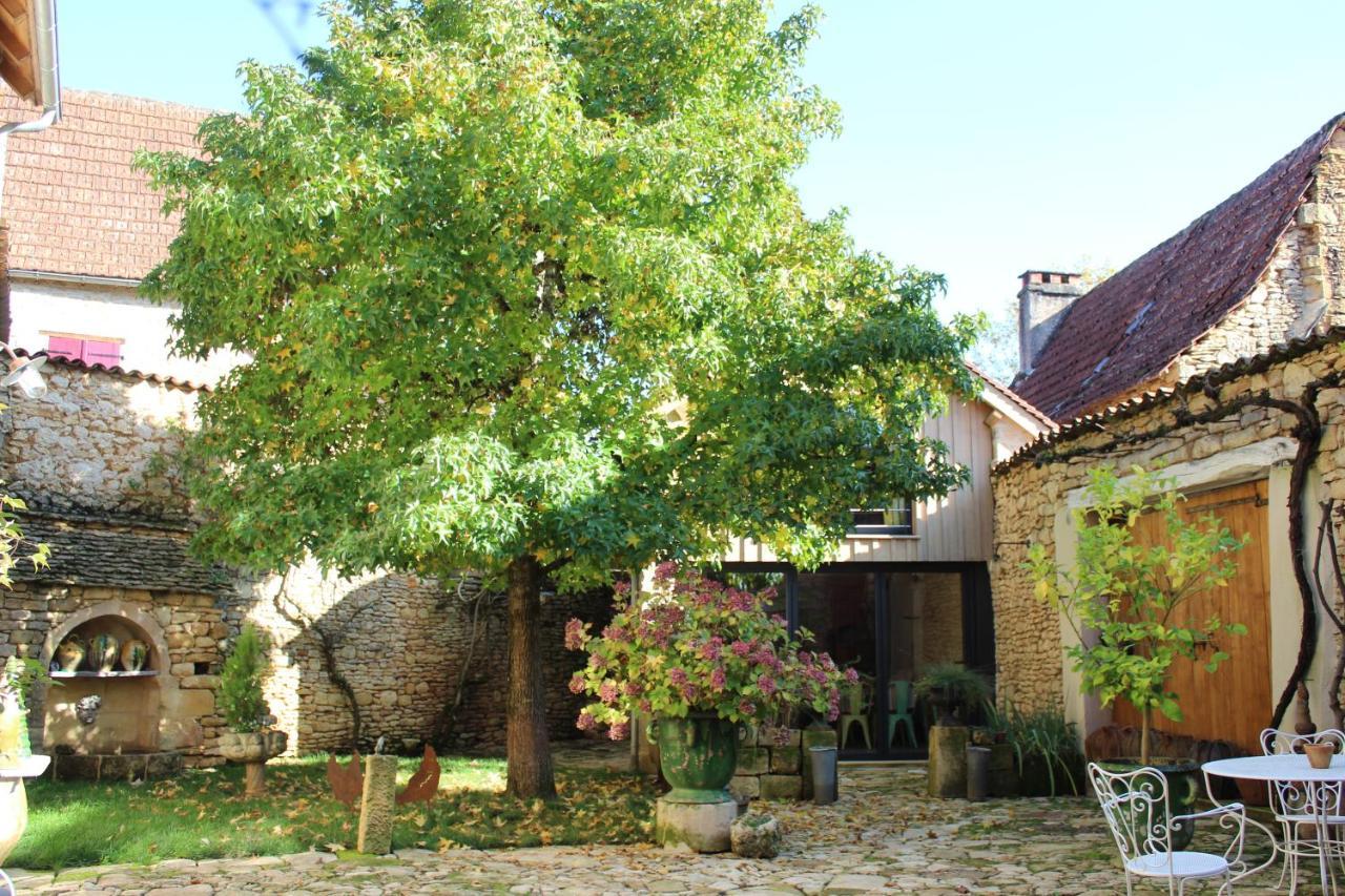 Le Clos Des Songes Saint Leon sur Vezere Bagian luar foto