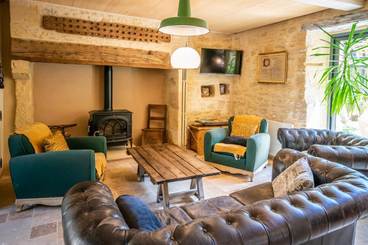 Le Clos Des Songes Saint Leon sur Vezere Bagian luar foto